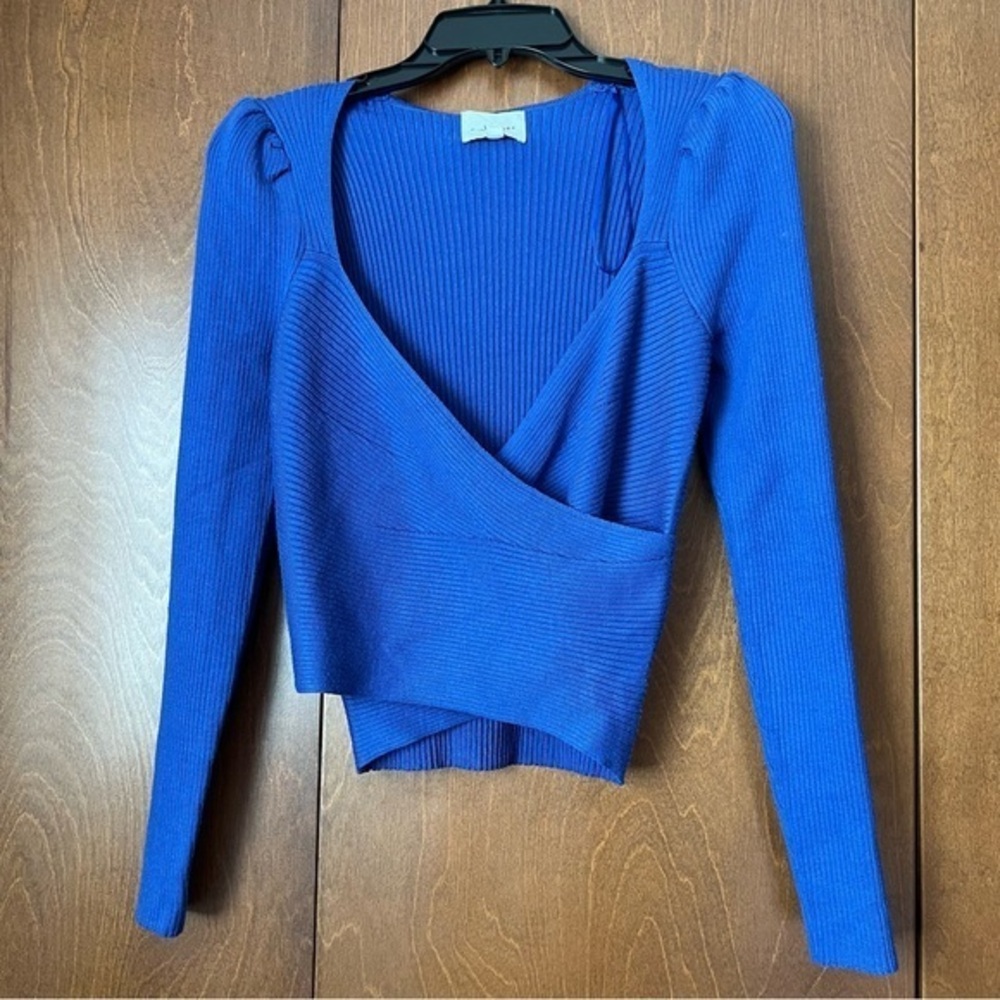 Pink Rose Faux Wrap Front Ribbed Knit Cropped Sweater. NWT Royal Blue Sz Medium
